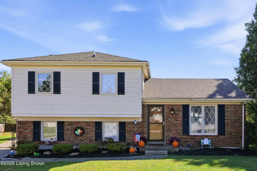 7502 Winesap Way, Louisville, KY 40228 - #2