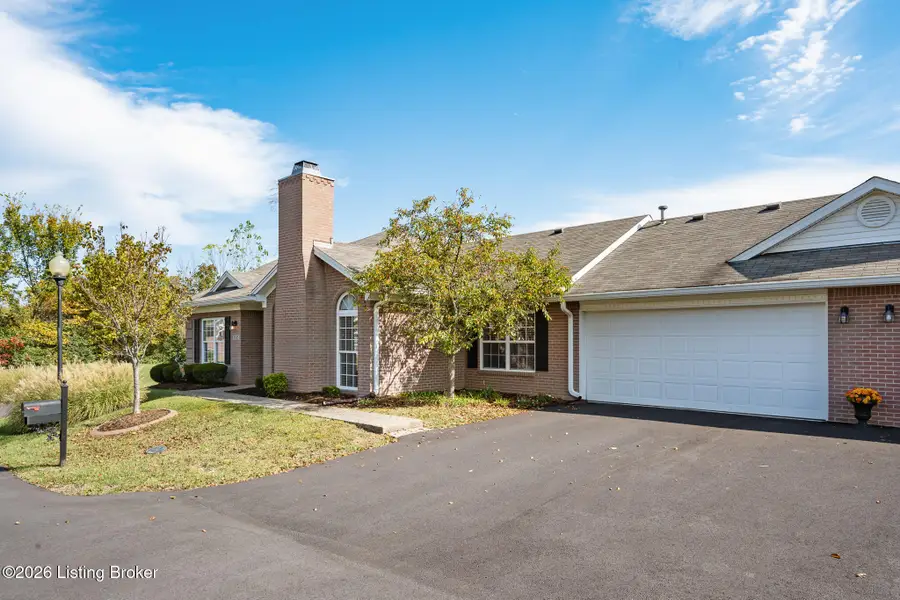 9505 Antioch Dr, Louisville, KY 40291 - #2