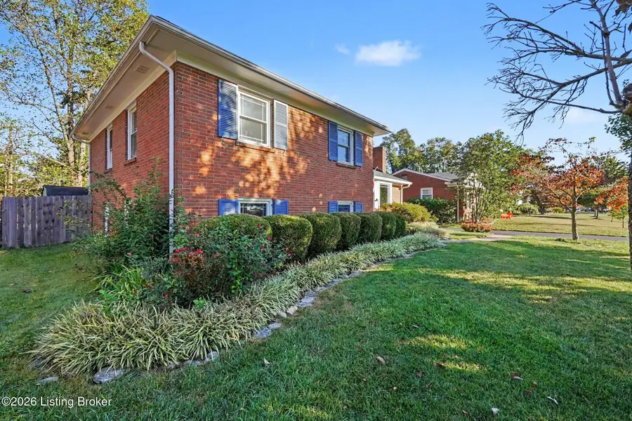 7321 Maria Ave, Louisville, KY 40222 - #2