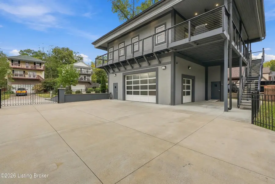 912 E Riverside Dr, Louisville, KY 40207 - #3