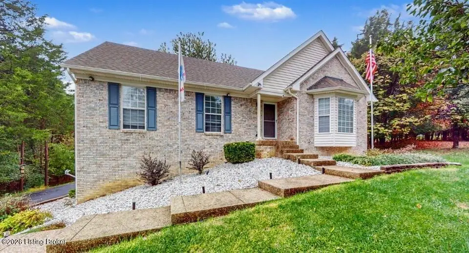3002 Log Cabin Ct, Crestwood, KY 40014 - #1
