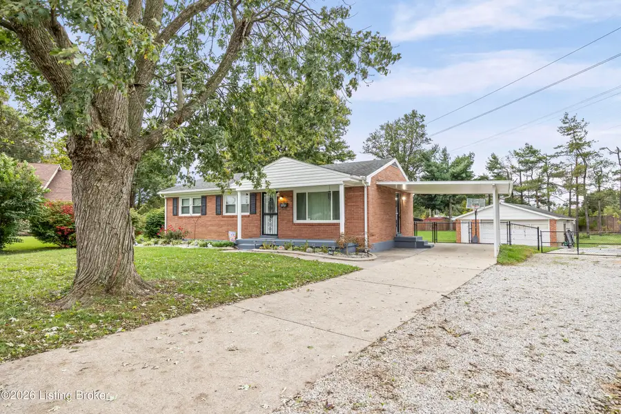 5710 Bunning Dr, Louisville, KY 40272 - #3