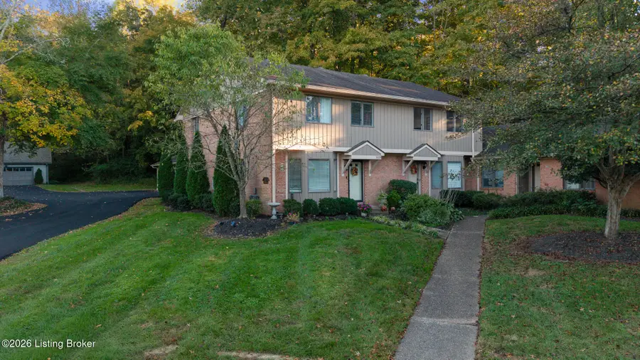 5529 Forest Lake Dr, Prospect, KY 40059 - #2