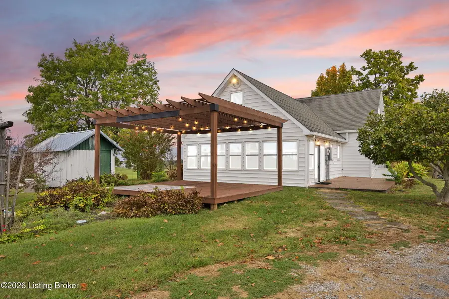 4112 Cornishville Rd, Harrodsburg, KY 40330 - #2