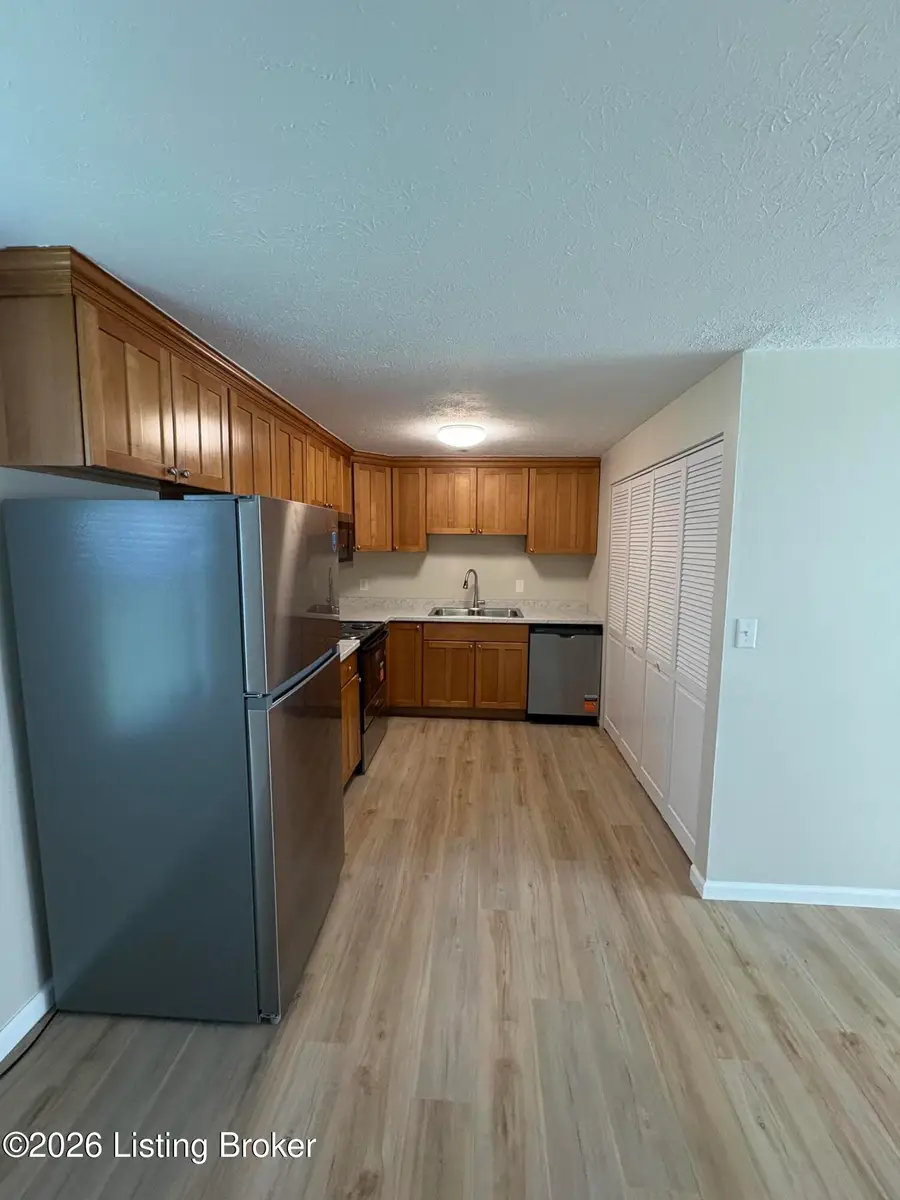 4717 Arroyo Trail, Louisville, KY 40229 - #3