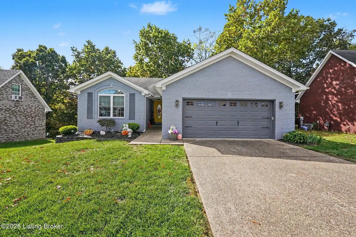 513 John Austin Ln, Mount Washington, KY 40047 - #1