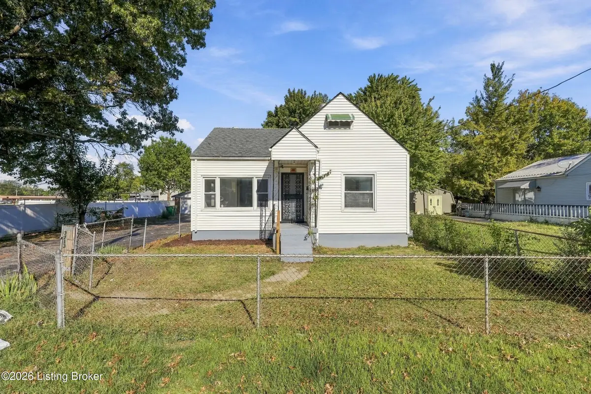 3713 Bashford Ave, Louisville, KY 40218 - #1