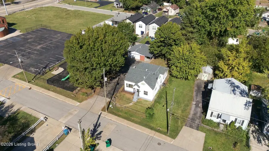 3713 Bashford Ave, Louisville, KY 40218 - #3