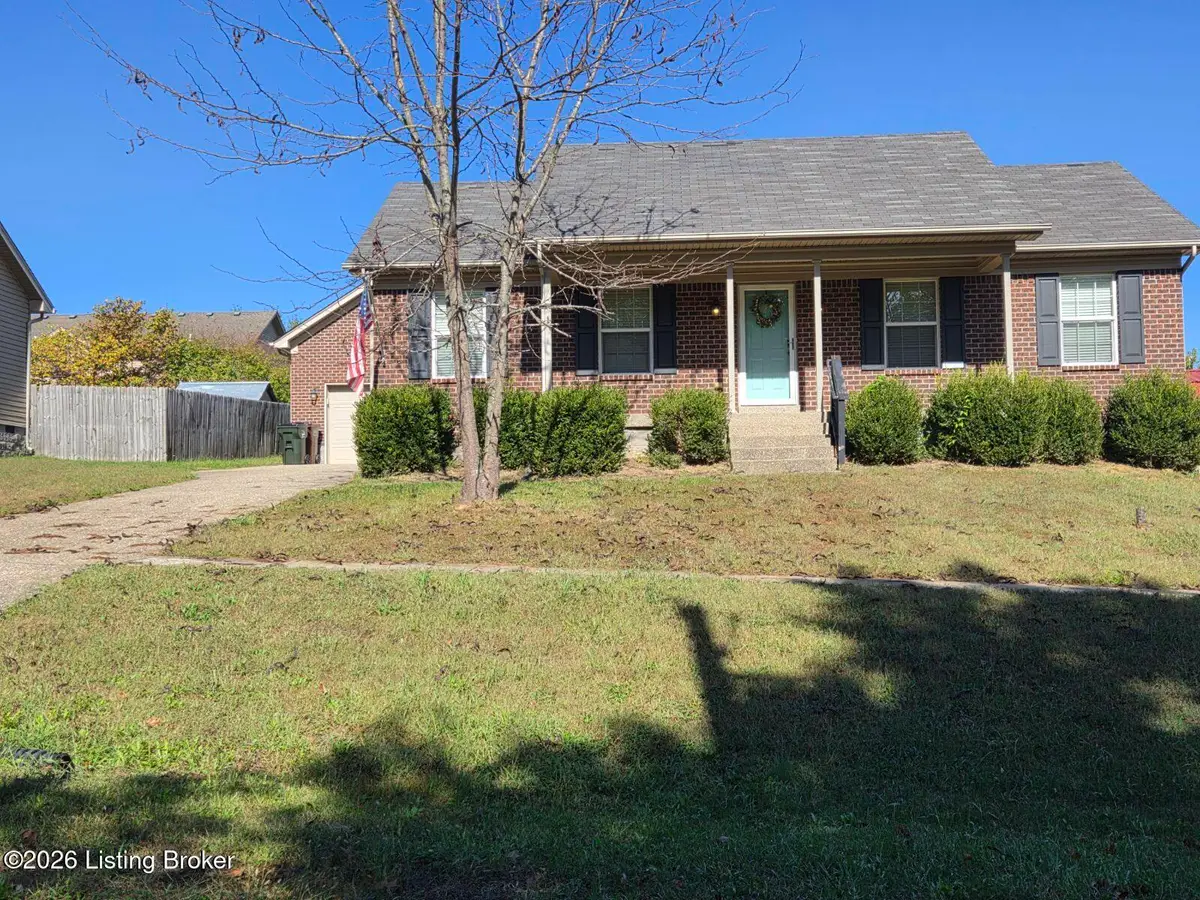 406 Gentry Ln, Mount Washington, KY 40047 - #1