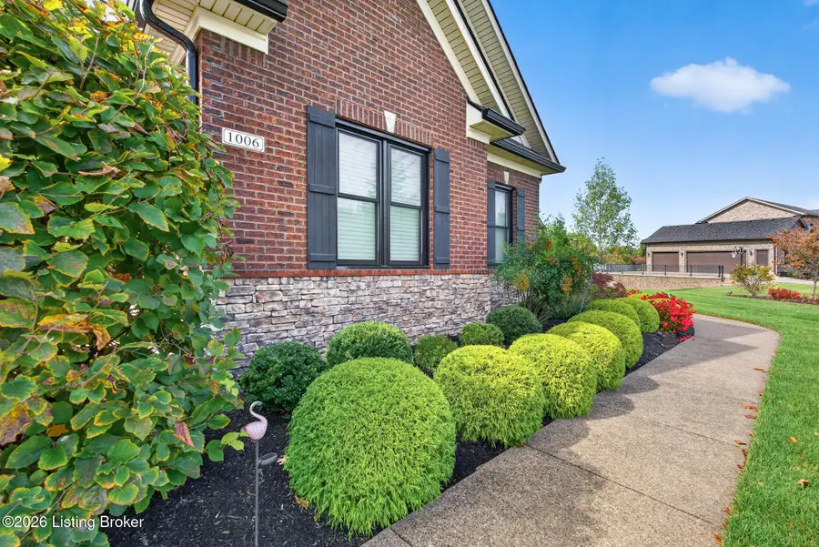 1006 Yellow Poplar Dr, Goshen, KY 40026 - #3
