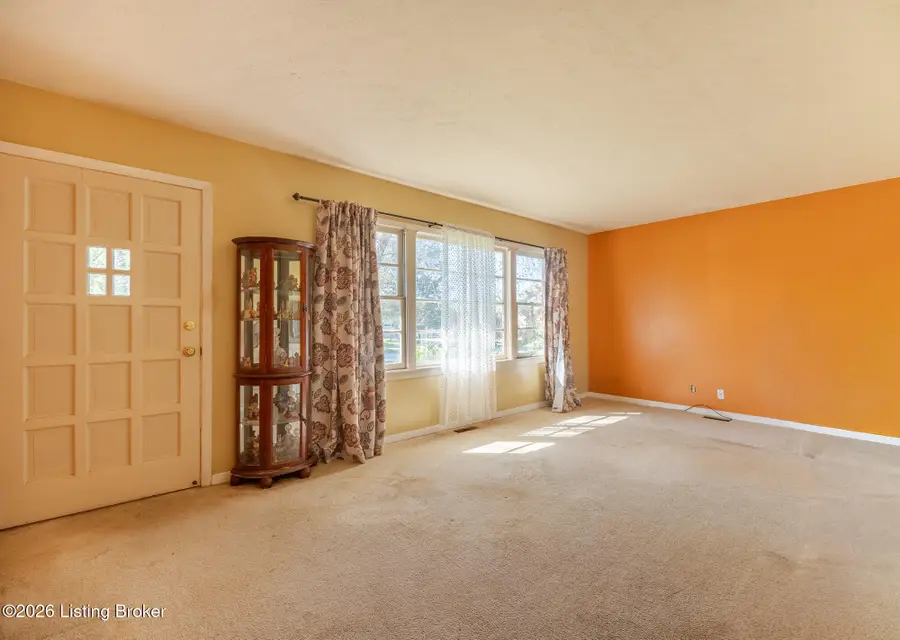 1909 Wickham Way, Louisville, KY 40223 - #3