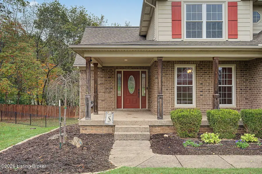 9102 Ashland Ct, Pewee Valley, KY 40056 - #2