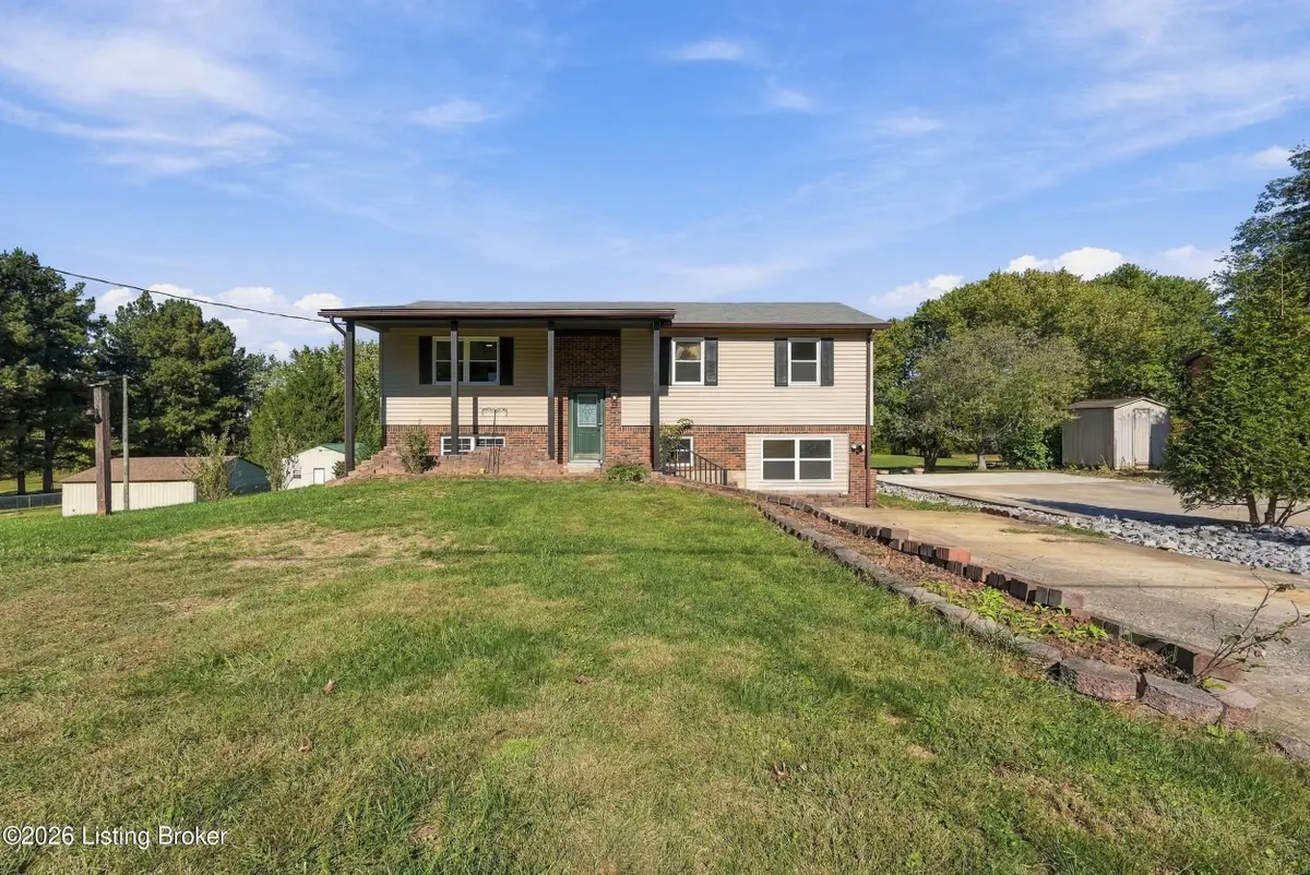 346 Valley View Dr, Radcliff, KY 40160 - #1