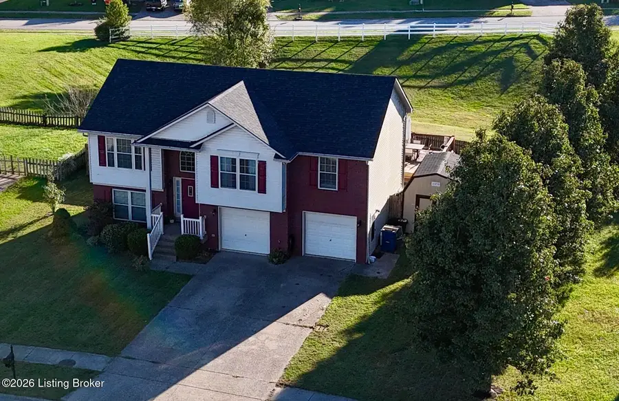 203 Crooked Oak Ct, Shepherdsville, KY 40165 - #2