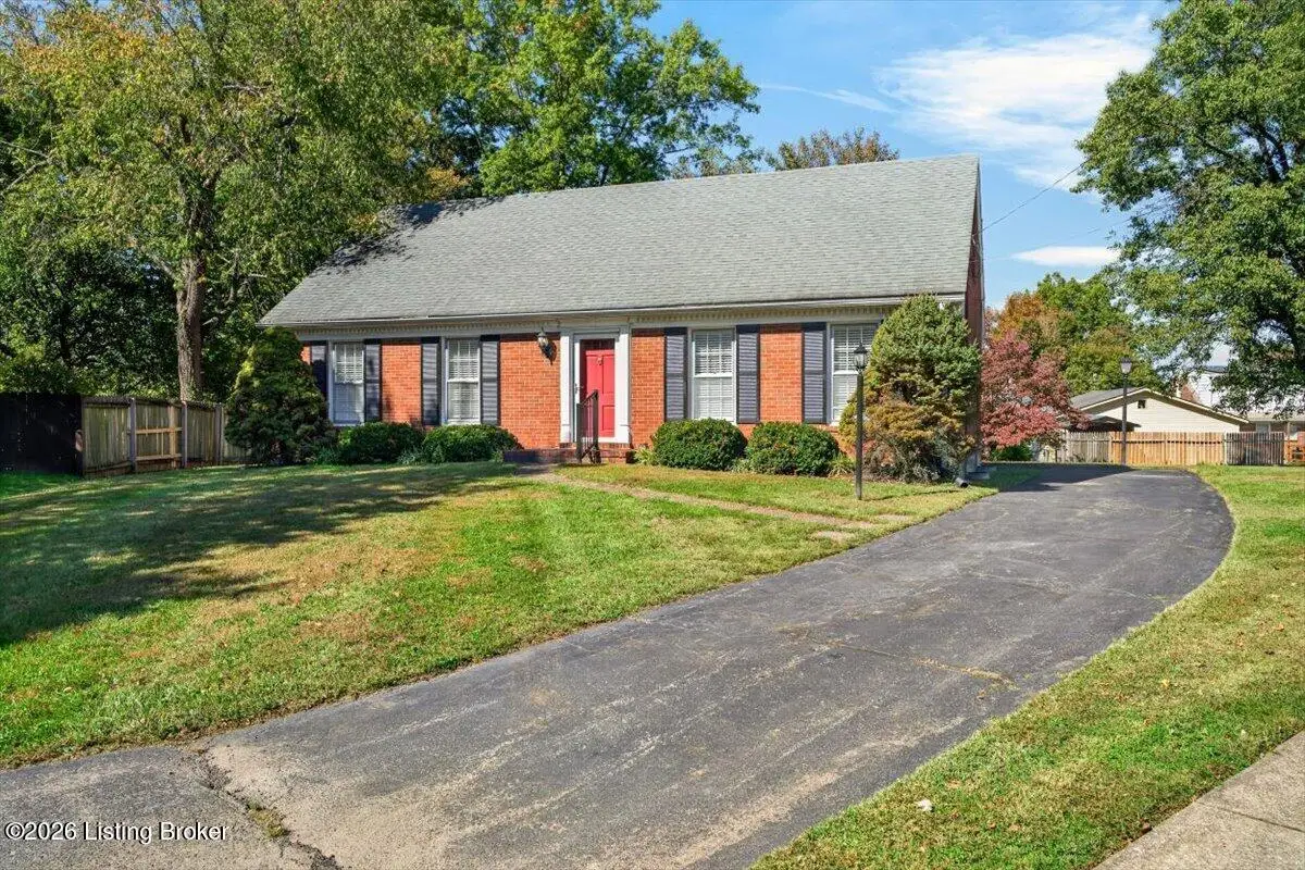 7406 Cross Creek Ct, Louisville, KY 40228 - #1