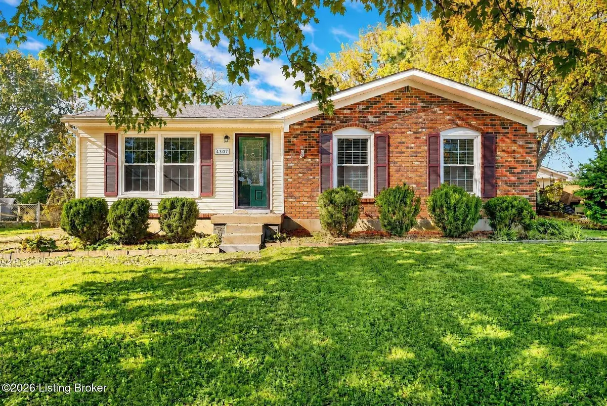4307 Wendy Hills Dr, Crestwood, KY 40014 - #1
