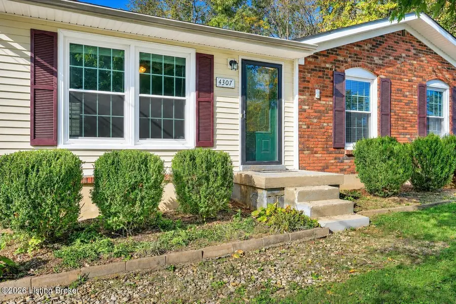 4307 Wendy Hills Dr, Crestwood, KY 40014 - #3