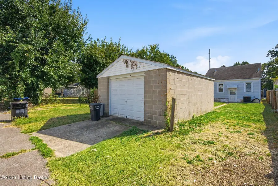 821 W Whitney Ave, Louisville, KY 40215 - #3