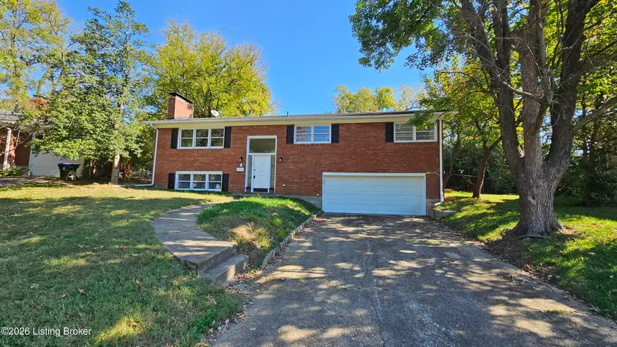 3132 Sunny Ln, Louisville, KY 40205 - #2