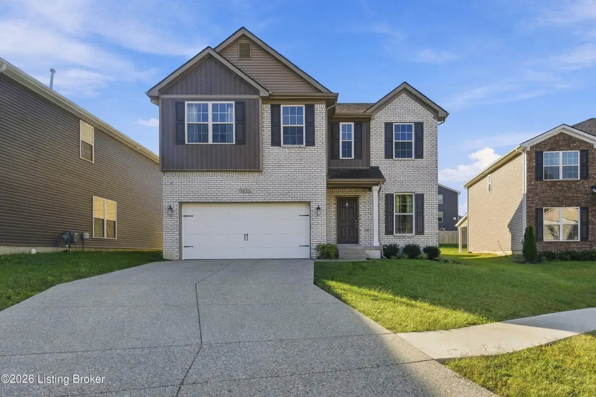 8431 Gateway Run Rd, Louisville, KY 40229 - #1