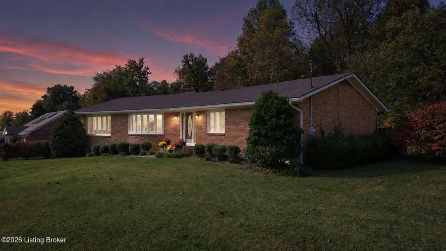 9020 Lyneve Dr, Louisville, KY 40272 - #2