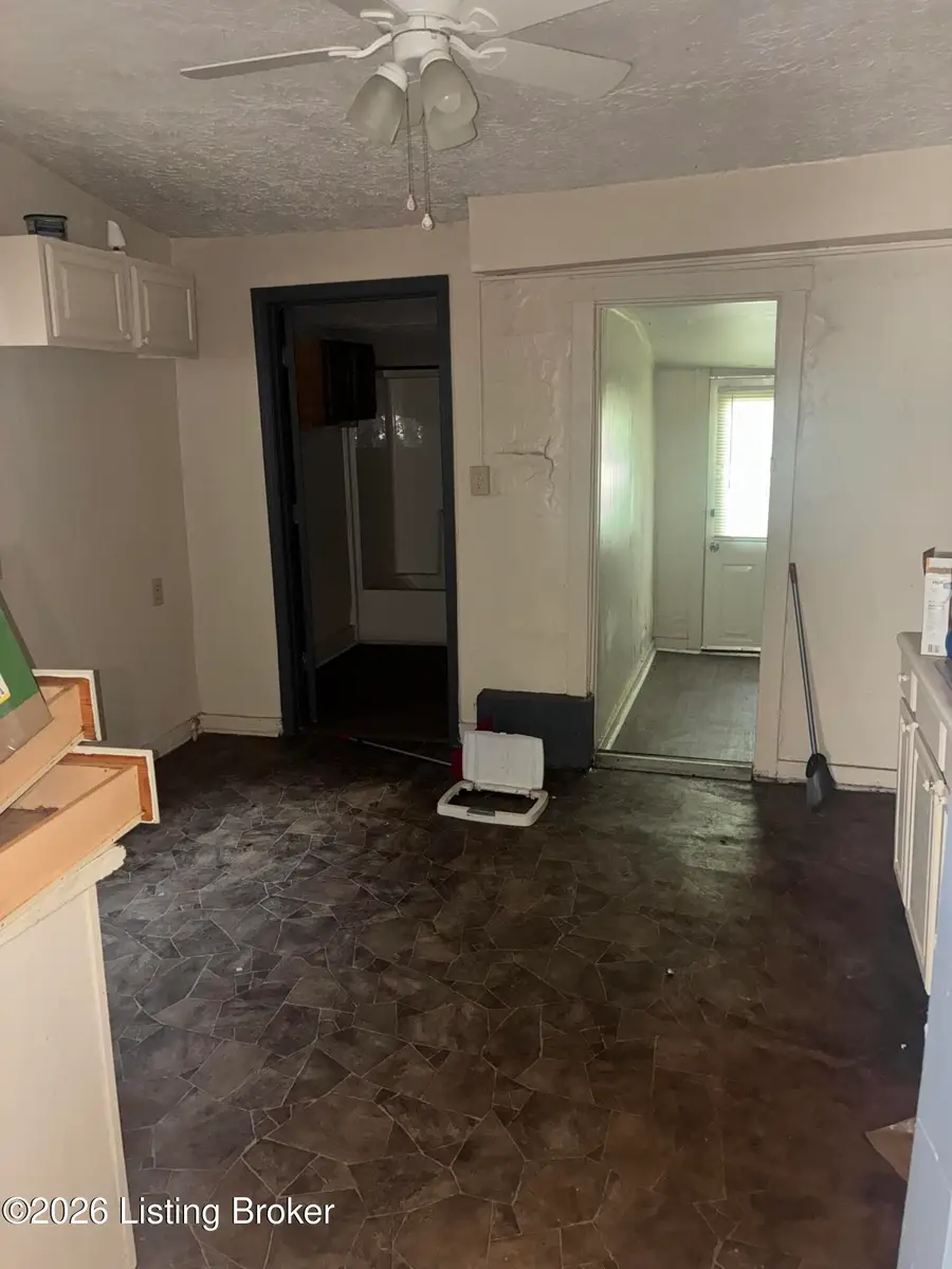 1462 S 11th St, Louisville, KY 40210 - #3