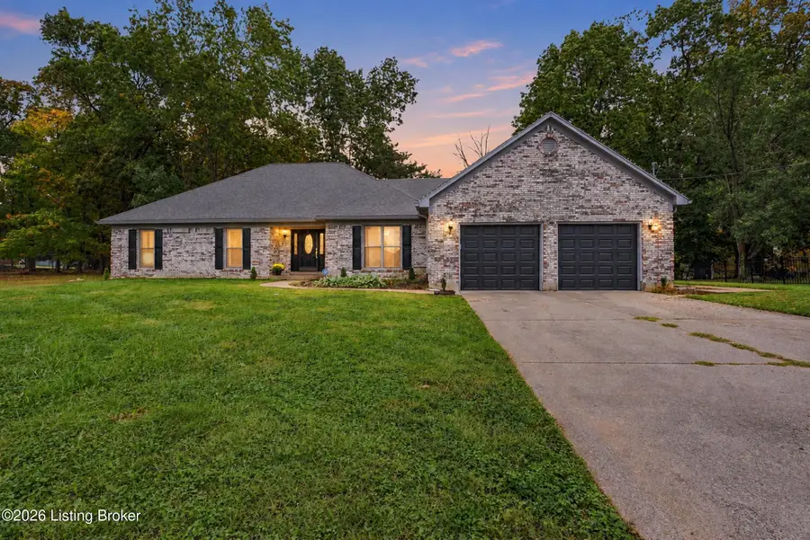 181 Jasper Ln, Mount Washington, KY 40047 - #2