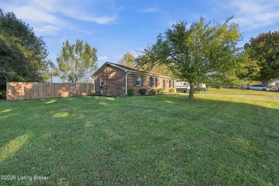 741 Ardmore Ln, Shelbyville, KY 40065 - #3