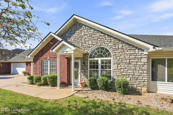 242 Adrian Ave, Mt Washington, KY 40047