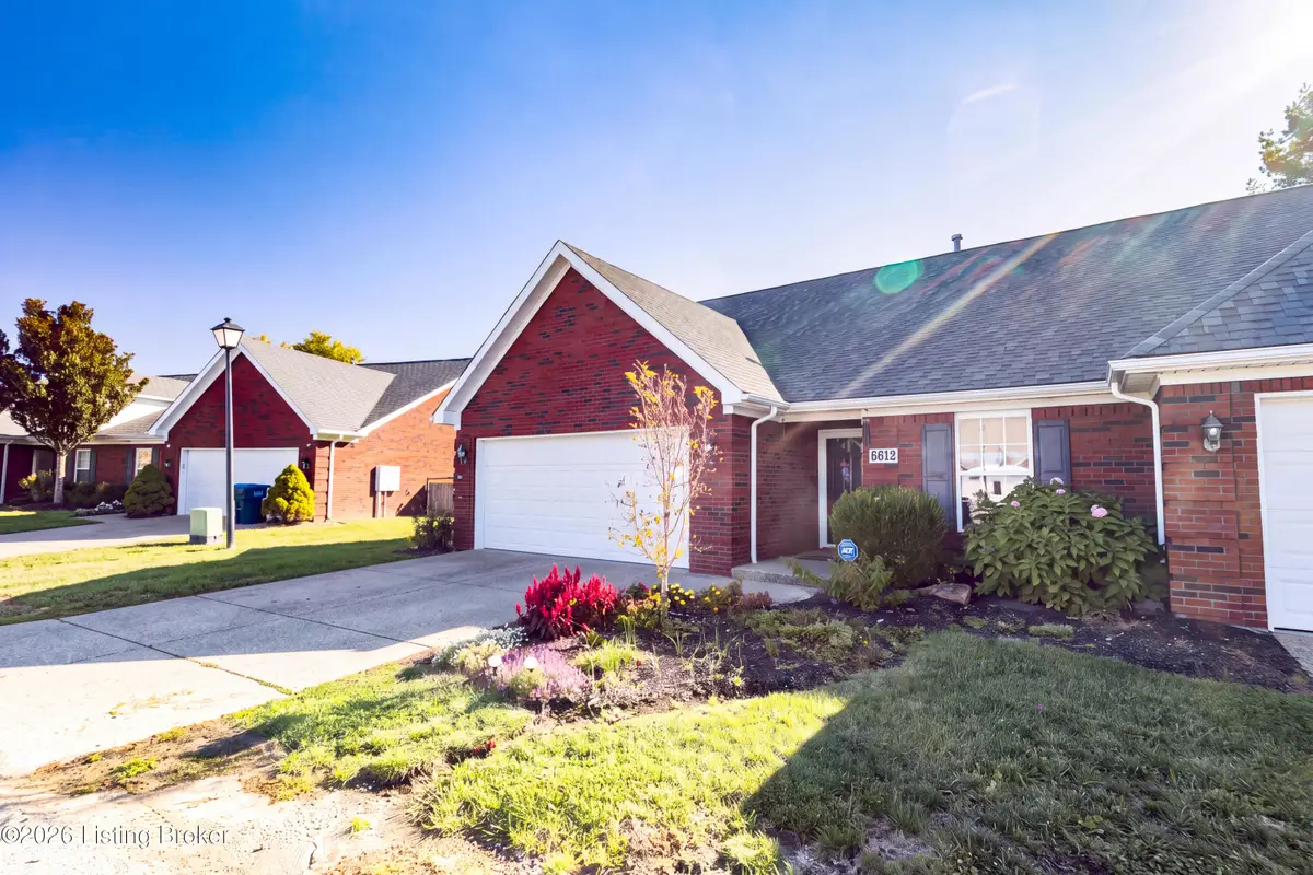 6612 Woods Mill Dr, Louisville, KY 40272 - #1