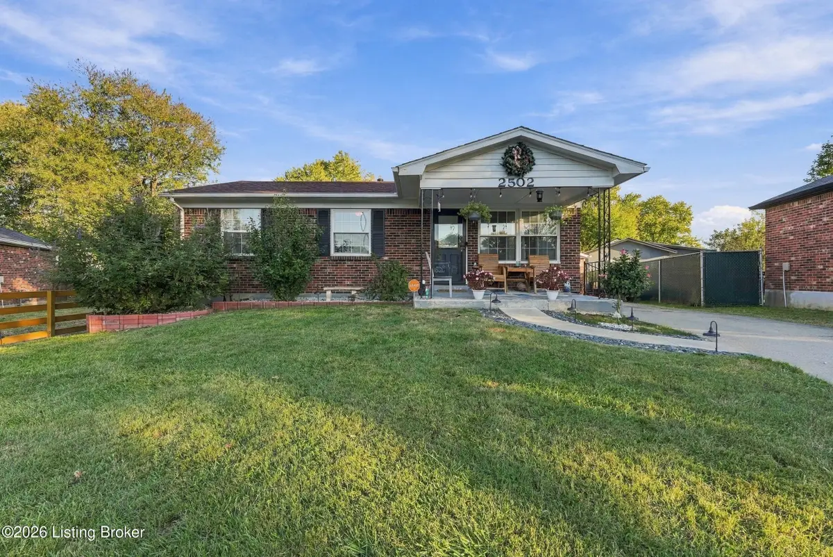 2502 Tavistock Ct, Louisville, KY 40272 - #1
