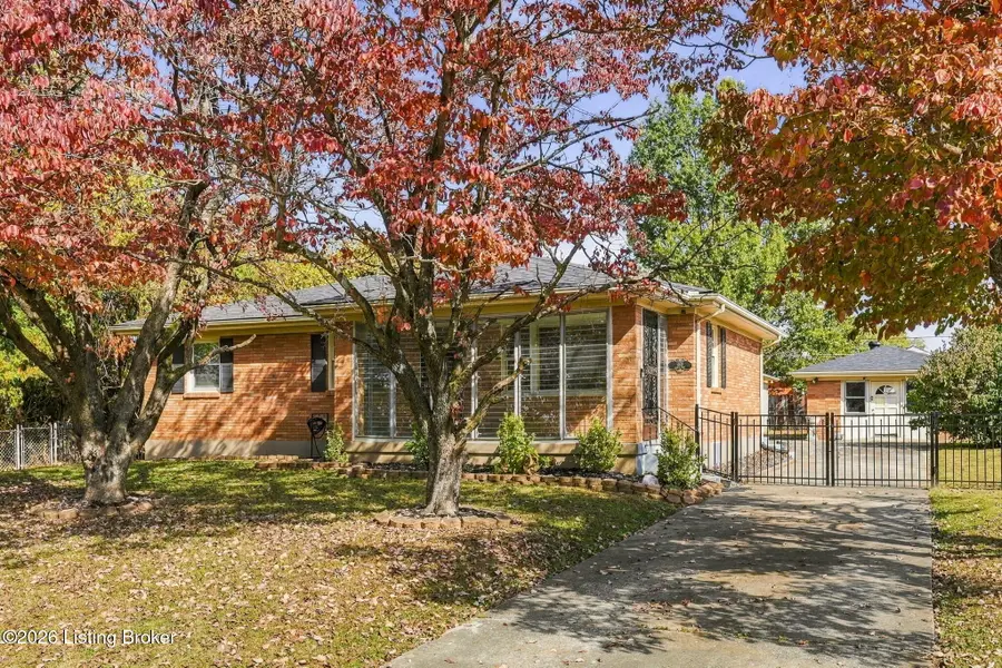 369 Jackie Way, Shepherdsville, KY 40165 - #3