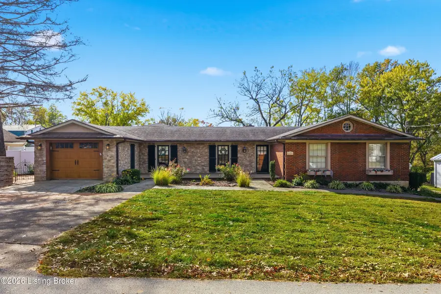 109 Goodloe Ave, Bloomfield, KY 40008 - #2