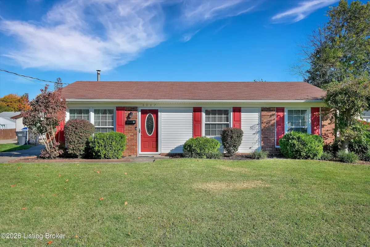 8007 Brush Ln, Louisville, KY 40291 - #1