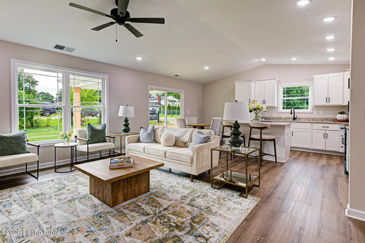 36 Farmgate Crossings, Louisville, KY 40291 - #1