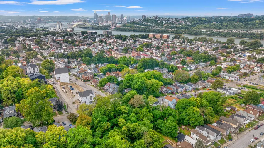 945 Walnut Street, Dayton, KY 41074 - #3