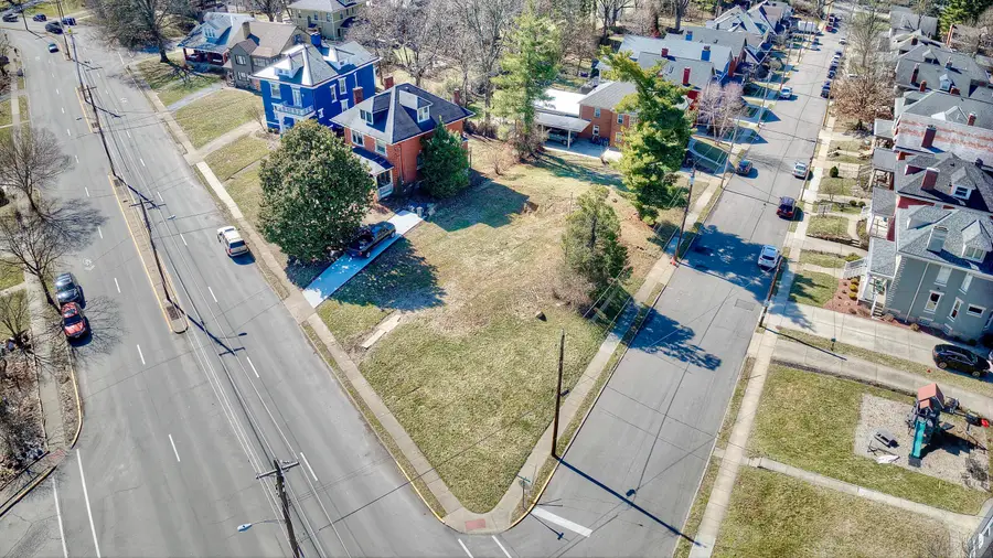 307 S Fort Thomas Avenue, Fort Thomas, KY 41075 - Image #2