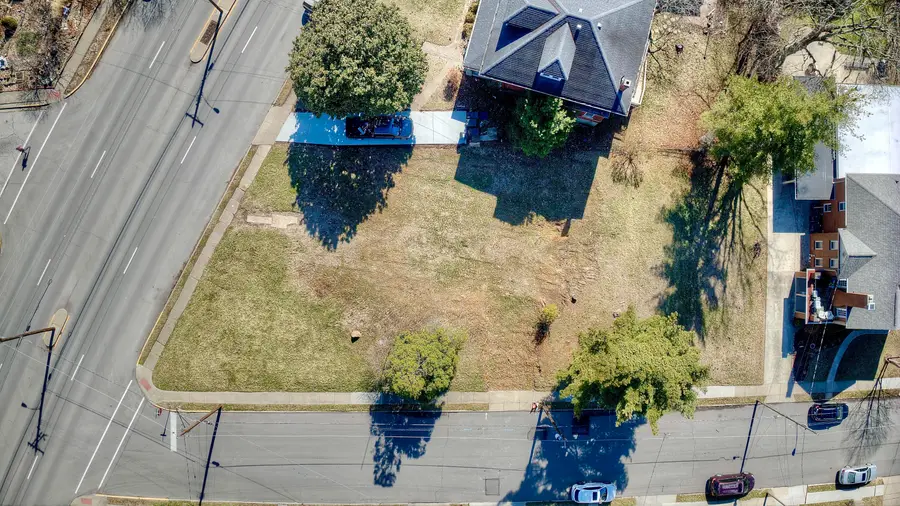 307 S Fort Thomas Avenue, Fort Thomas, KY 41075 - Image #3