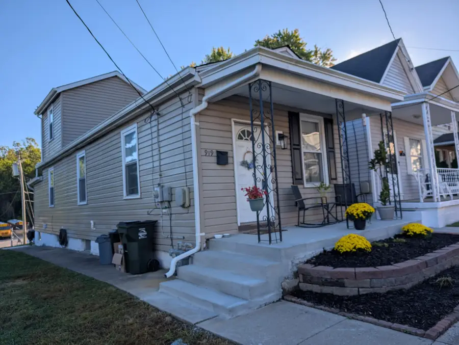 919 Maple Avenue, Dayton, KY 41074 - Image #2