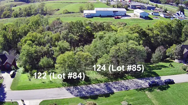 122-124 Wood Gate, Dry Ridge, KY 41035