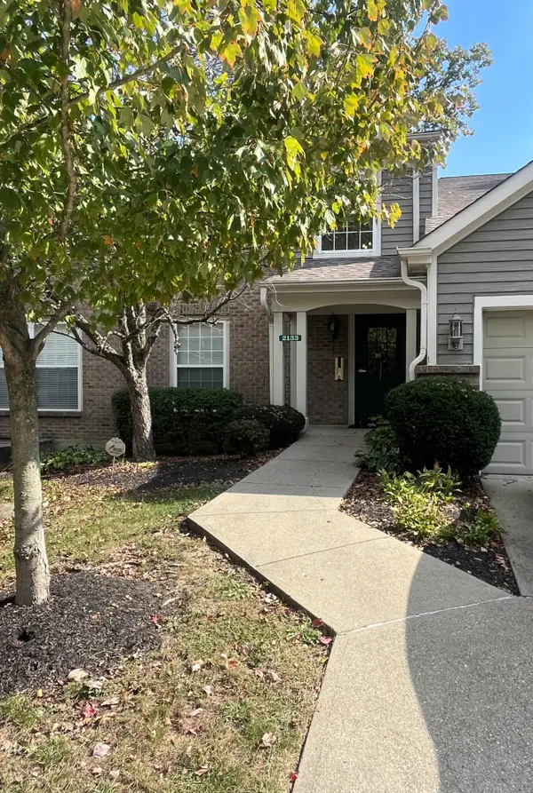 2133 Clareglen Drive #103, Crescent Springs, KY 41017