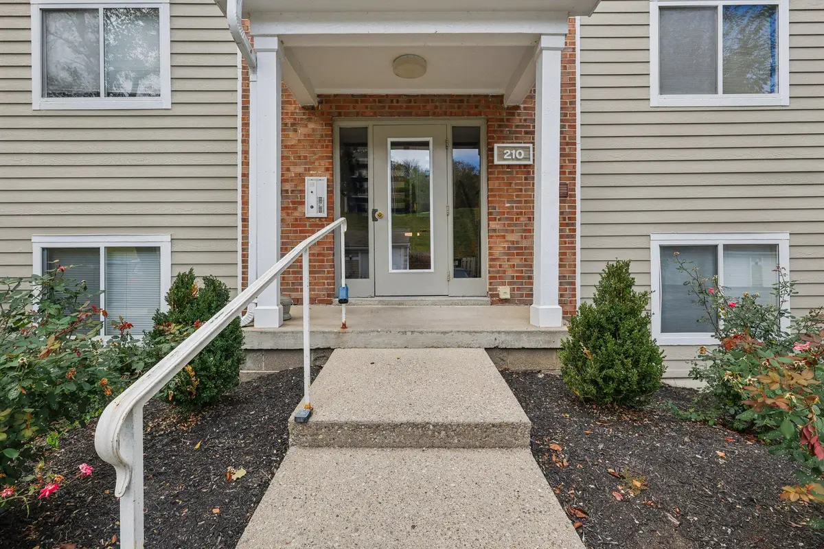 210 Willowbrook Court #6, Wilder, KY 41071 - Image #1