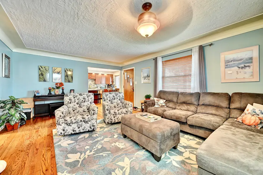 28 Gaddis Drive, Fort Thomas, KY 41075 - Image #2