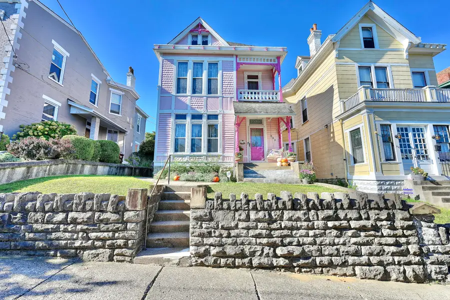 220 Berry Avenue, Bellevue, KY 41073 - Image #2