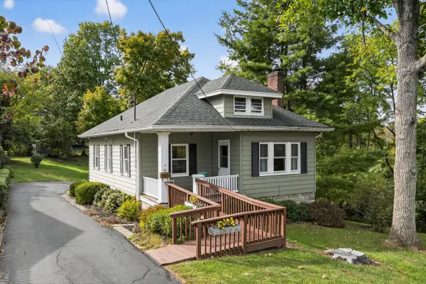 90 Crowell Avenue, Fort Thomas, KY 41075