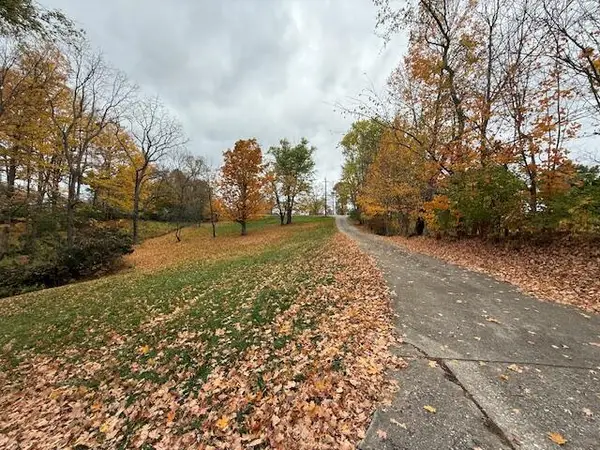 10263 Decoursey Pike, Latonia, KY 41015