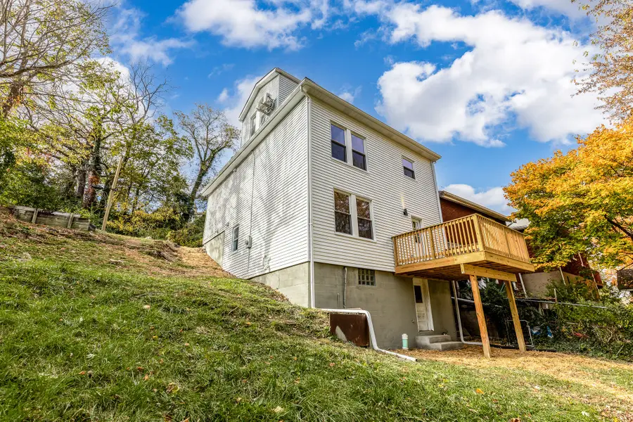 11 Parkview Avenue, Newport, KY 41071 - Image #3