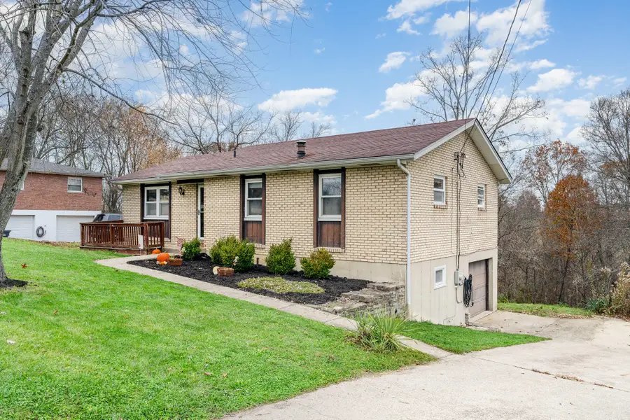 910 Hillview Road, Alexandria, KY 41001 - Image #2