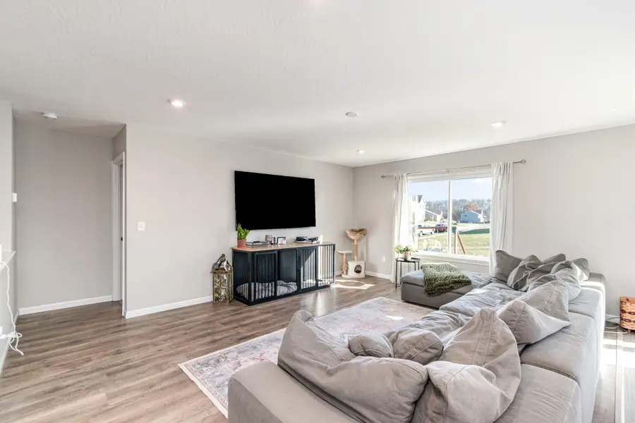 859 Birch Creek Drive, Alexandria, KY 41001 - Image #3