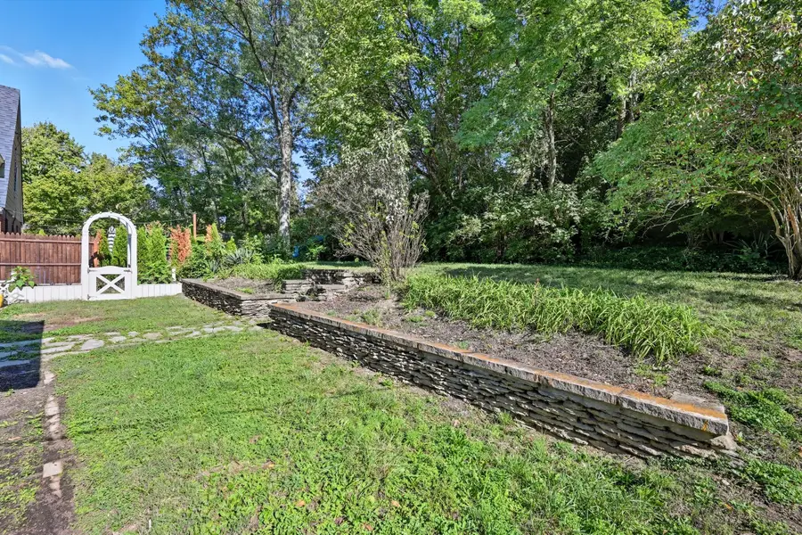 30 Burdsall Avenue, Fort Mitchell, KY 41017 - Image #2